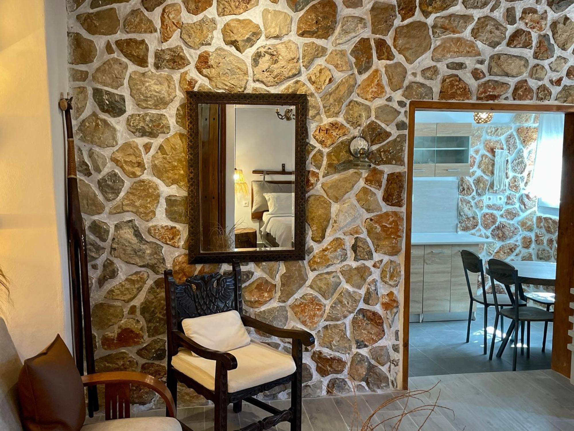 Atlazia Suites Alinda  Exterior photo
