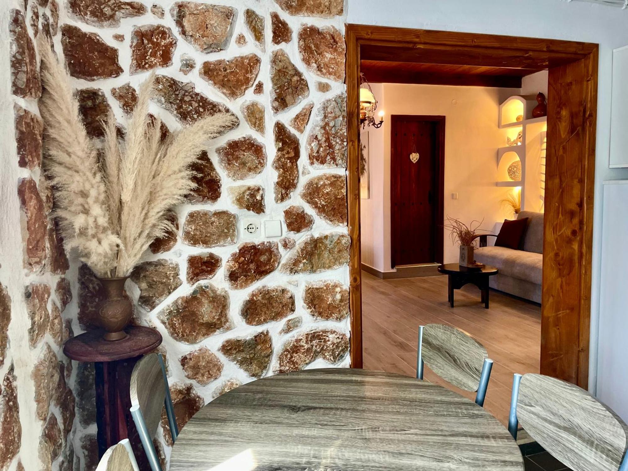 Atlazia Suites Alinda  Exterior photo