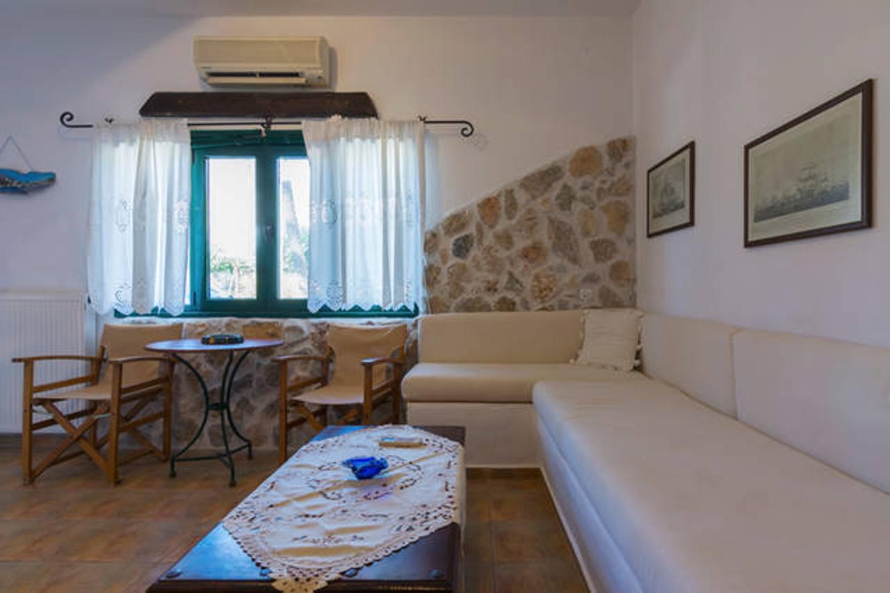 Atlazia Suites Alinda  Exterior photo